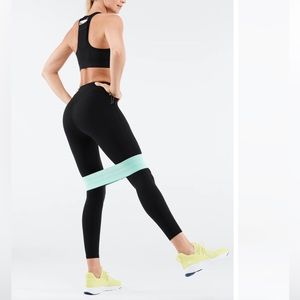 NWT medium tall black Fabletics anywhere high-waisted legging